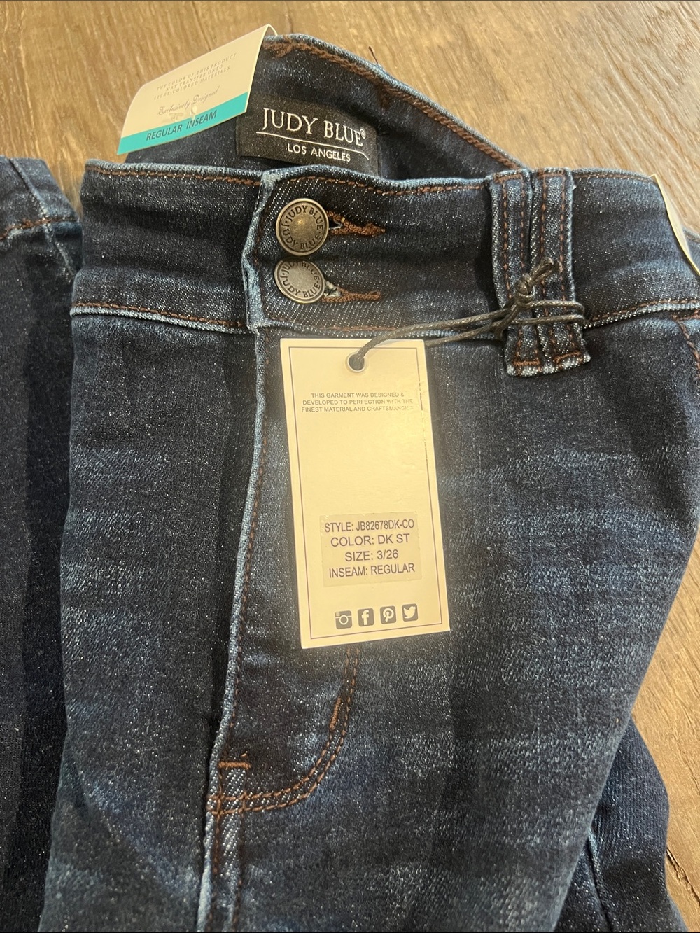 Judy Blue Dark Blue wide leg dark wash Jeans size 3/26 - Picture 8 of 9